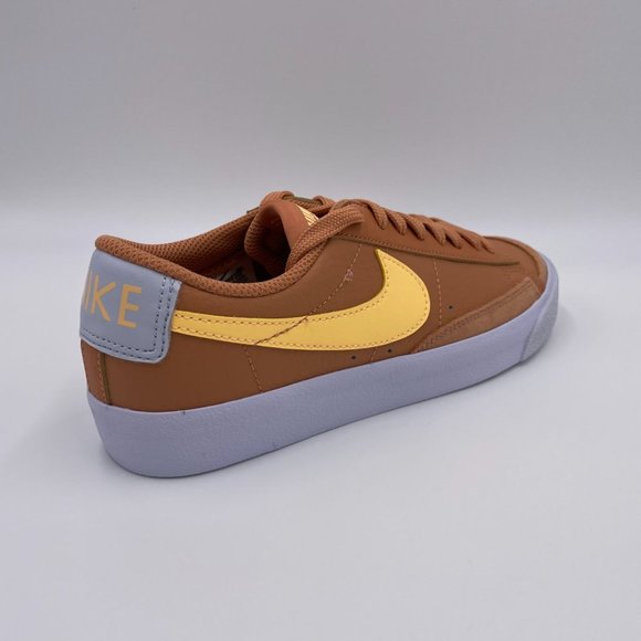 Nike Blazer Low ' 77 Amber Brown / Melon Tint Womens Shoes - Picture 8 of 8